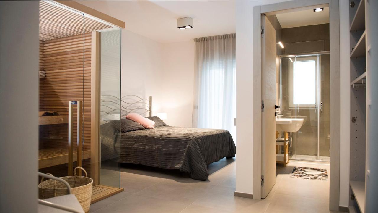 A Casa Di Ru, Bellissimo Appartamento Con Sauna โมโนโปลี ภายนอก รูปภาพ