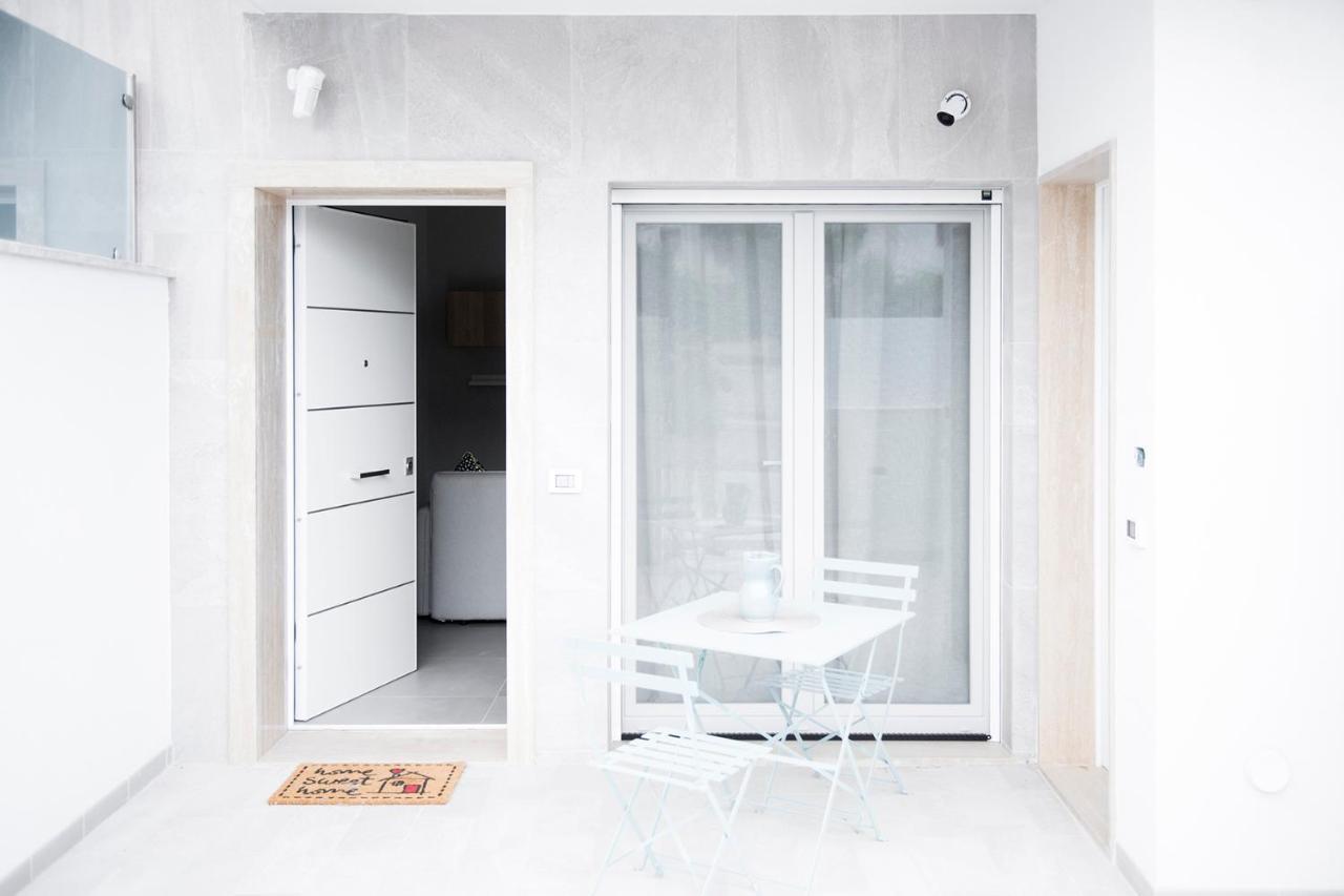 A Casa Di Ru, Bellissimo Appartamento Con Sauna โมโนโปลี ภายนอก รูปภาพ
